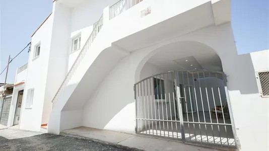 Houses in Oliva - photo 4