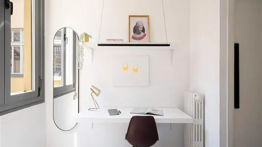 Rooms in Madrid Centro - photo 7