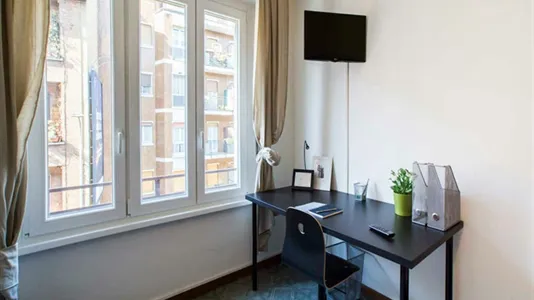 Rooms in Milano Zona 8 - Fiera, Gallaratese, Quarto Oggiaro - photo 6