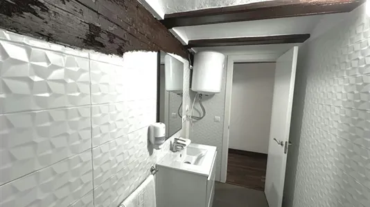 Apartments in Valencia Ciutat Vella - photo 6