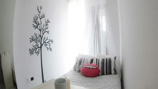 Rooms in Milano Zona 2 - Stazione Centrale, Gorla, Turro, Greco, Crescenzago - photo 1