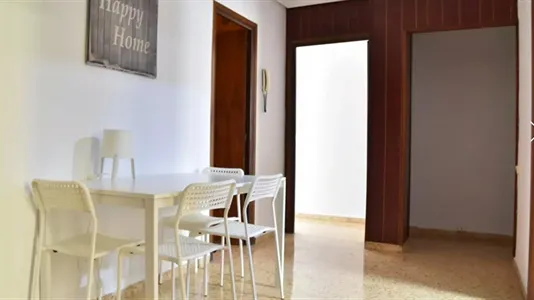 Rooms in Valencia Algirós - photo 10