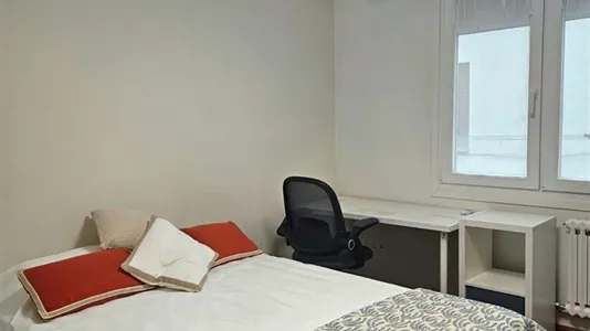 Rooms in Zaragoza - photo 3