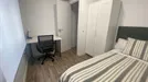 Room for rent, Madrid Latina, Madrid, &lt;span class=&quot;blurred street&quot; onclick=&quot;ProcessAdRequest(7839016)&quot;&gt;&lt;span class=&quot;hint&quot;&gt;See streetname&lt;/span&gt;[xxxxxxxxxxxxx]&lt;/span&gt;