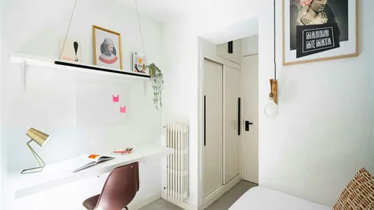 Rooms in Madrid Centro - photo 9
