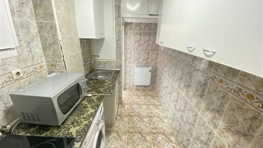 Rooms in Madrid Puente de Vallecas - photo 9