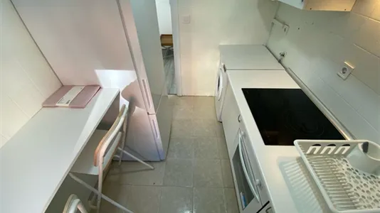 Rooms in Adaro - photo 10