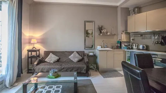 Apartments in Paris 9ème arrondissement - photo 4