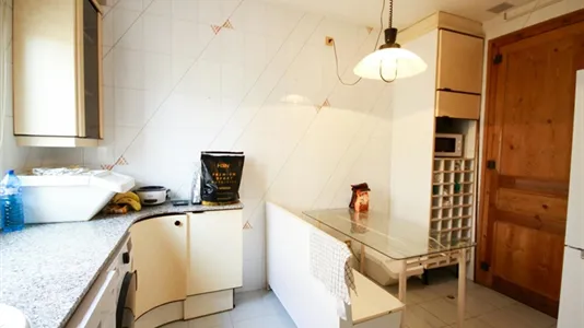 Rooms in Barcelona Eixample - photo 7