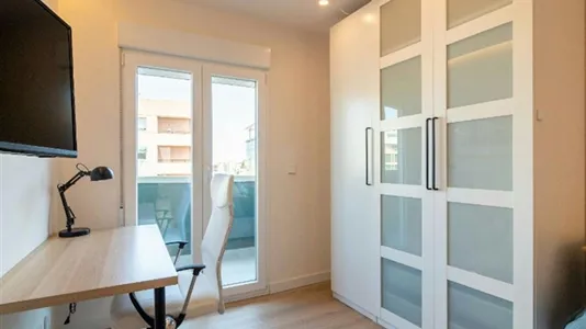 Rooms in Valencia Algirós - photo 7