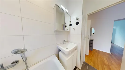 Apartments in Location is not specified - photo 10