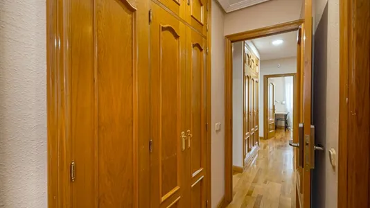 Rooms in Madrid Hortaleza - photo 4