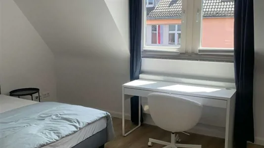 Rooms in Dusseldorf - photo 2