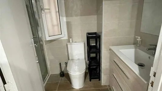 Rooms in Badalona - photo 4