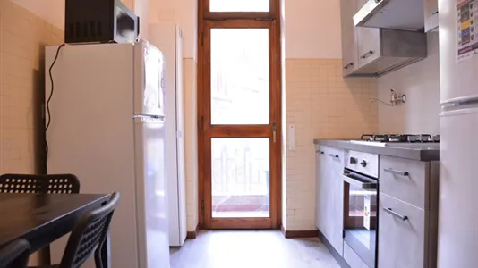 Rooms in Cagliari - photo 5