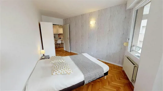 Rooms in Lyon - photo 2