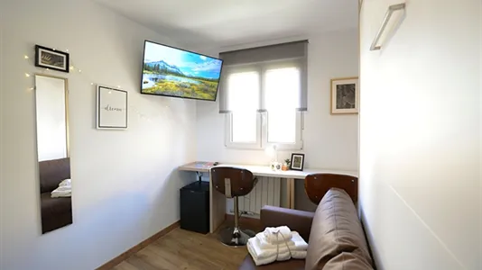 Rooms in Bilbao - photo 5