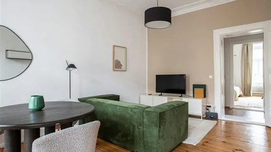 Apartments in Berlin Neukölln - photo 1