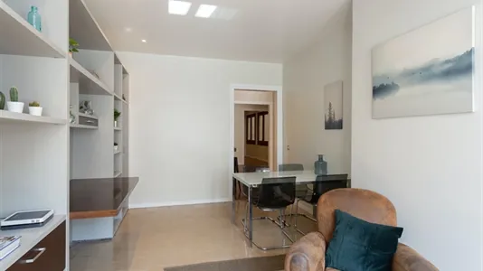 Rooms in Barcelona Eixample - photo 9