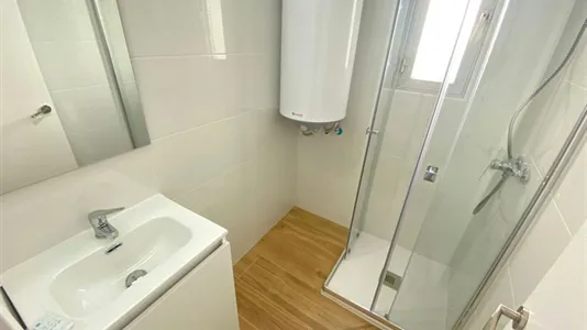 Rooms in Madrid Puente de Vallecas - photo 9