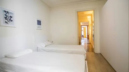 Apartments in Barcelona Eixample - photo 7