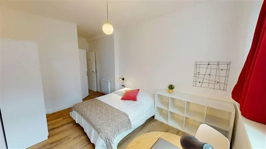 Rooms in Nanterre - photo 1