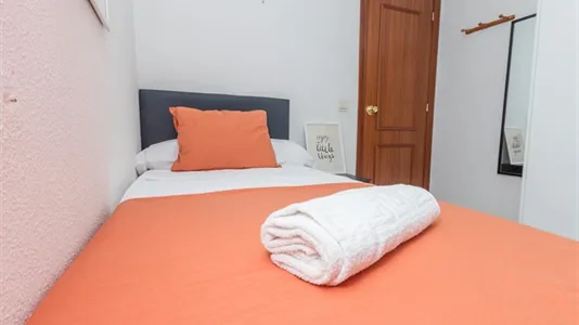 Rooms in Málaga - photo 5