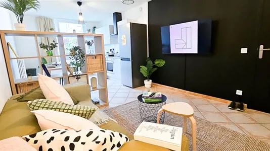 Rooms in Lyon - photo 2