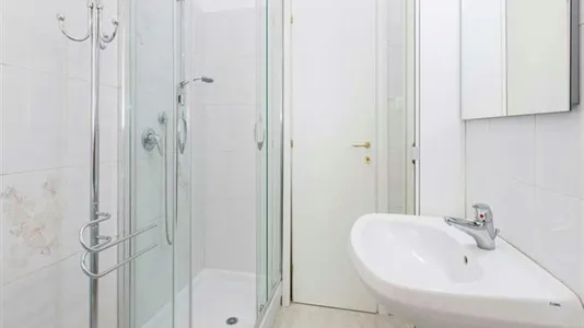 Rooms in Roma Municipio VIII – Appia Antica - photo 10