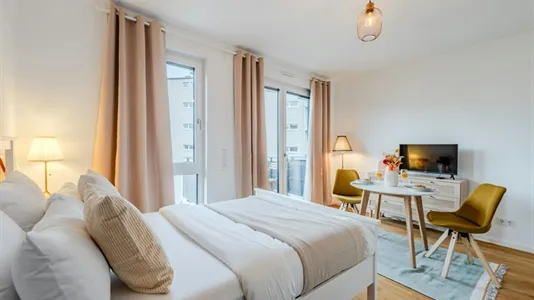 Apartments in Berlin Mitte - photo 2