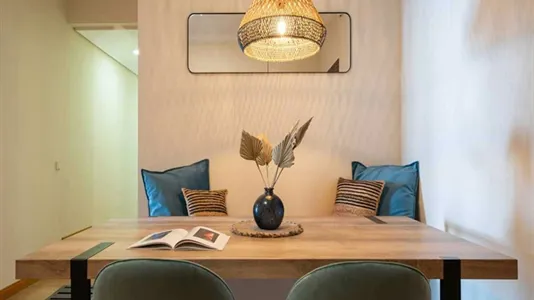 Rooms in Madrid Salamanca - photo 10