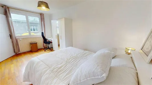 Apartments in Saint-Étienne - photo 9