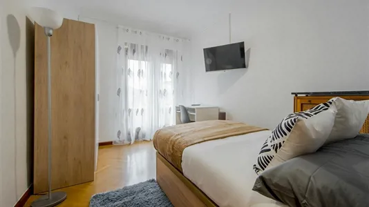 Rooms in Madrid Chamartín - photo 1