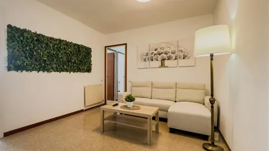 Rooms in Cornellà de Llobregat - photo 5