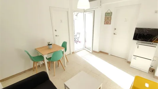 Rooms in Granada - photo 9