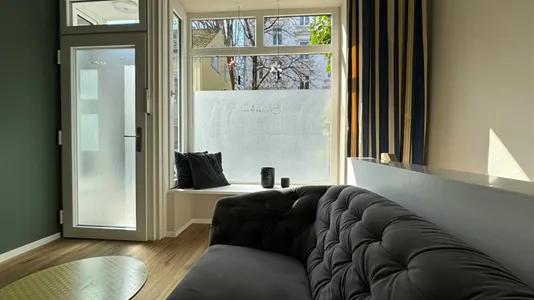 Apartments in Hamburg Altona - photo 1