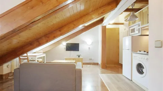 Apartments in Madrid Centro - photo 2