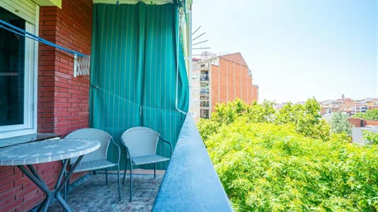 Rooms in Barcelona Sants-Montjuïc - photo 6