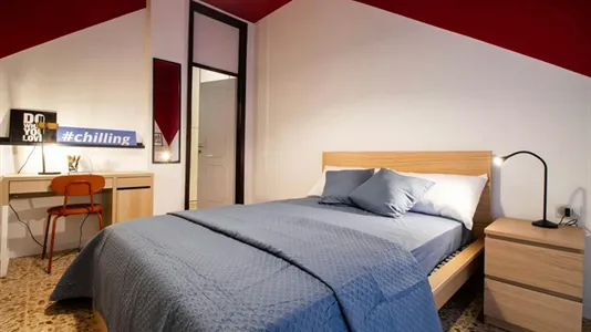 Rooms in Pavia - photo 1