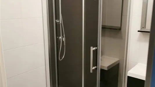 Rooms in Capelle aan den IJssel - photo 10