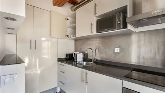 Apartments in Barcelona Ciutat Vella - photo 9