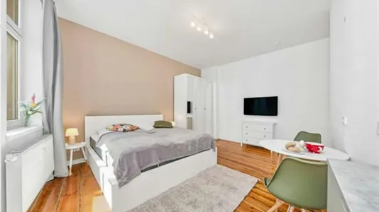 Apartments in Berlin Friedrichshain-Kreuzberg - photo 1