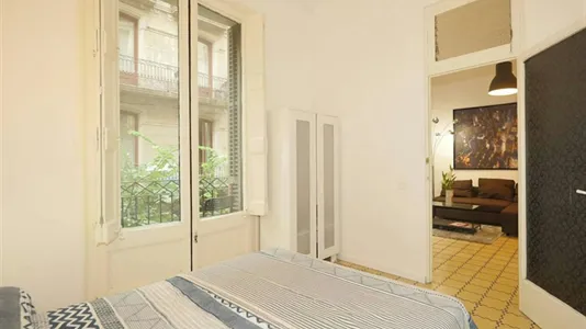 Apartments in Barcelona Ciutat Vella - photo 9