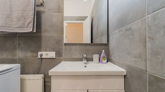 Apartments in Location is not specified - photo 9