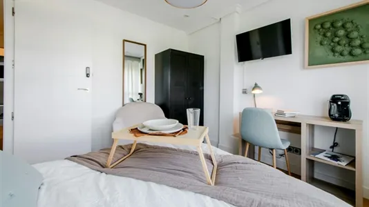 Rooms in Madrid Chamartín - photo 4