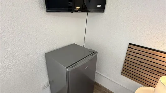 Rooms in Alcorcón - photo 4