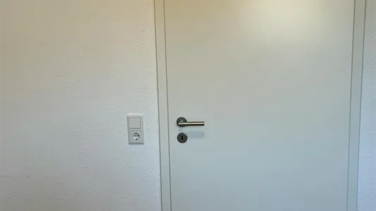 Rooms in Dusseldorf - photo 3