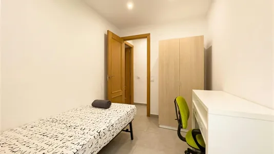 Apartments in Barcelona Ciutat Vella - photo 9