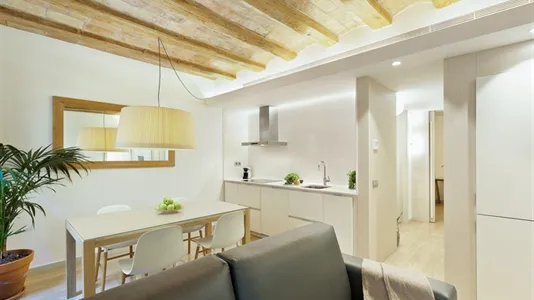Apartments in Barcelona Ciutat Vella - photo 5