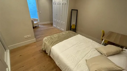 Rooms in Madrid Centro - photo 3